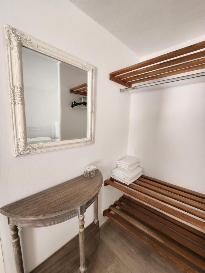 Mykonian Rooms Mykonos Town Esterno foto